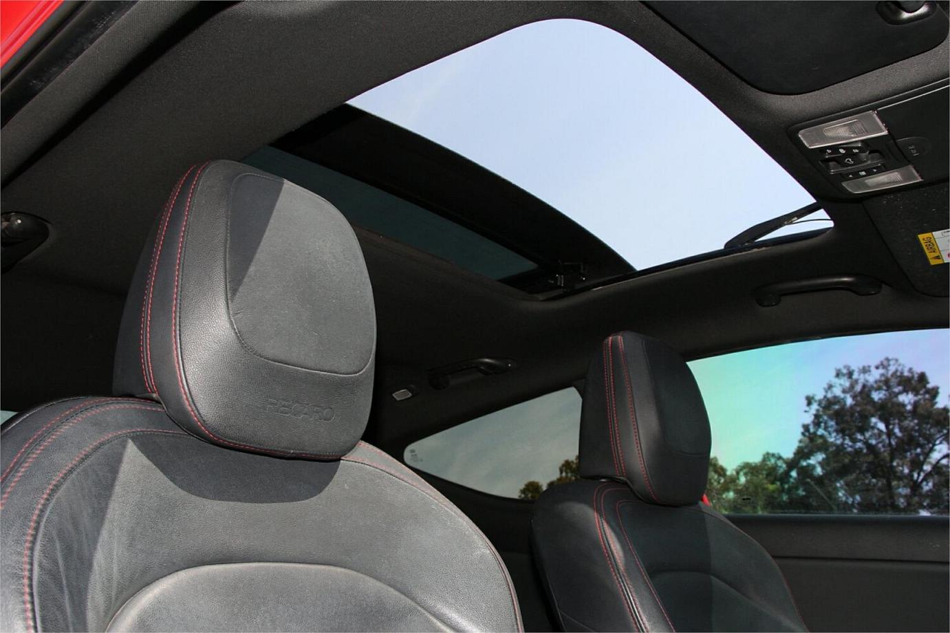 2013 Kia Pro_cee'd Gt-tech-5