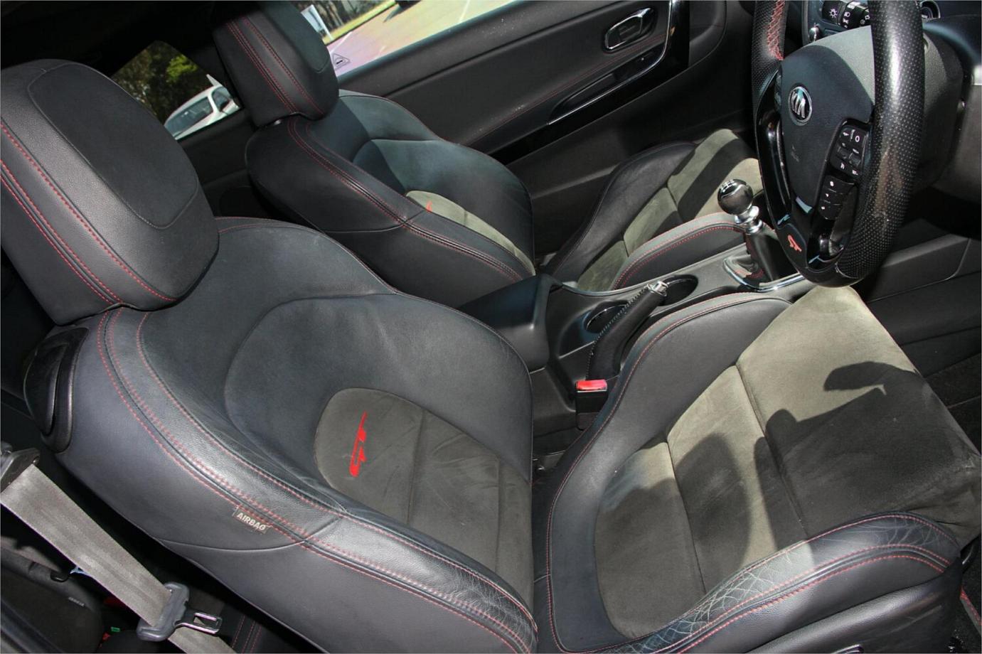 2013 Kia Pro_cee'd Gt-tech-25