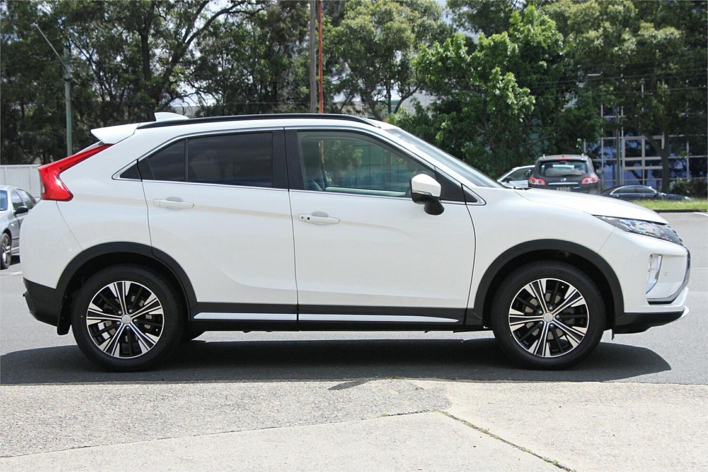 2018 Mitsubishi Eclipse Cross Ls-14