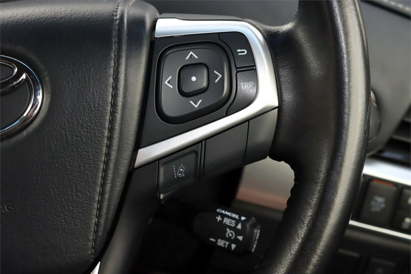 2016 Toyota Estima Aeras Premium (hybrid)-9