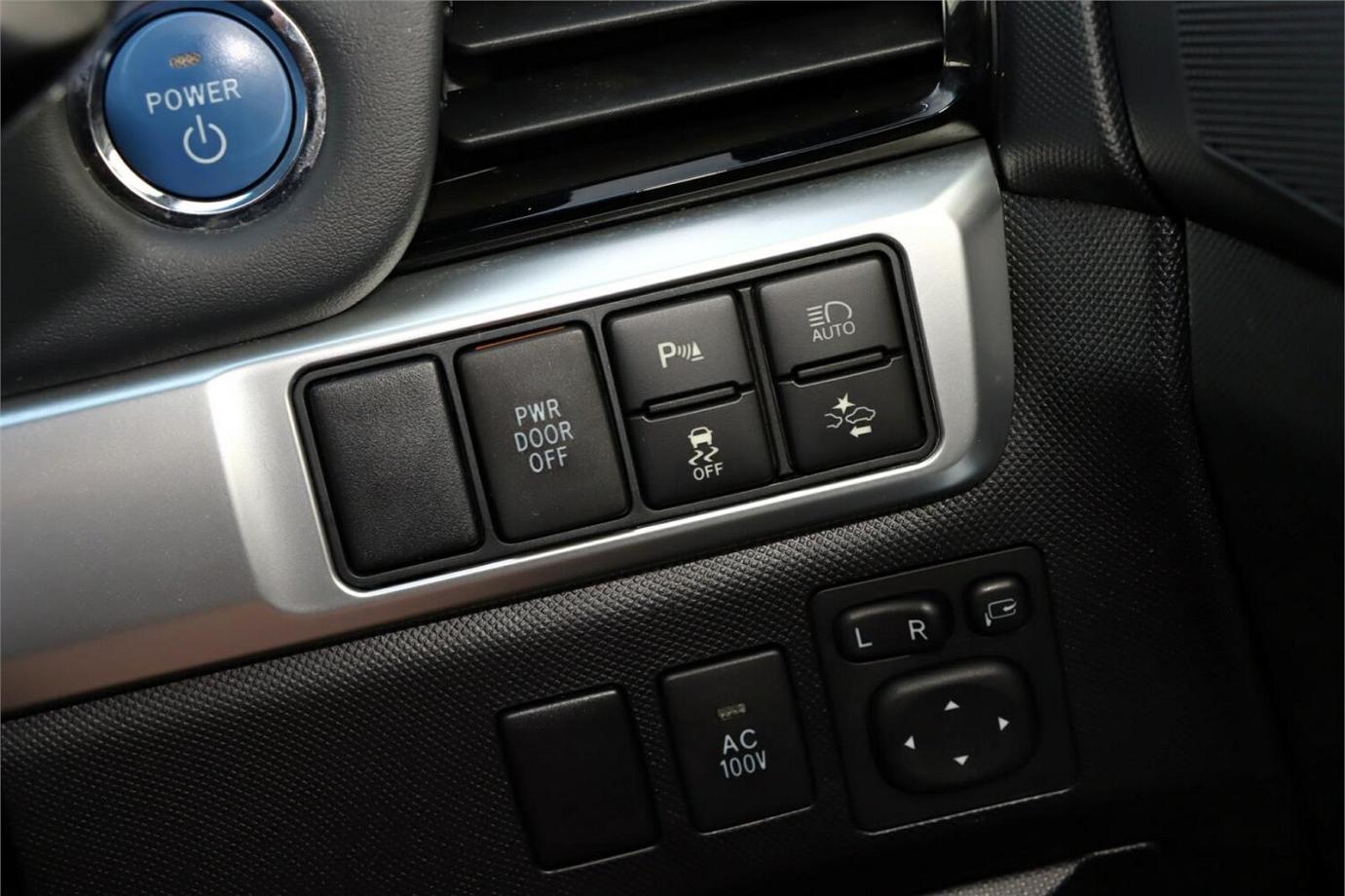 2016 Toyota Estima Aeras Premium (hybrid)-10