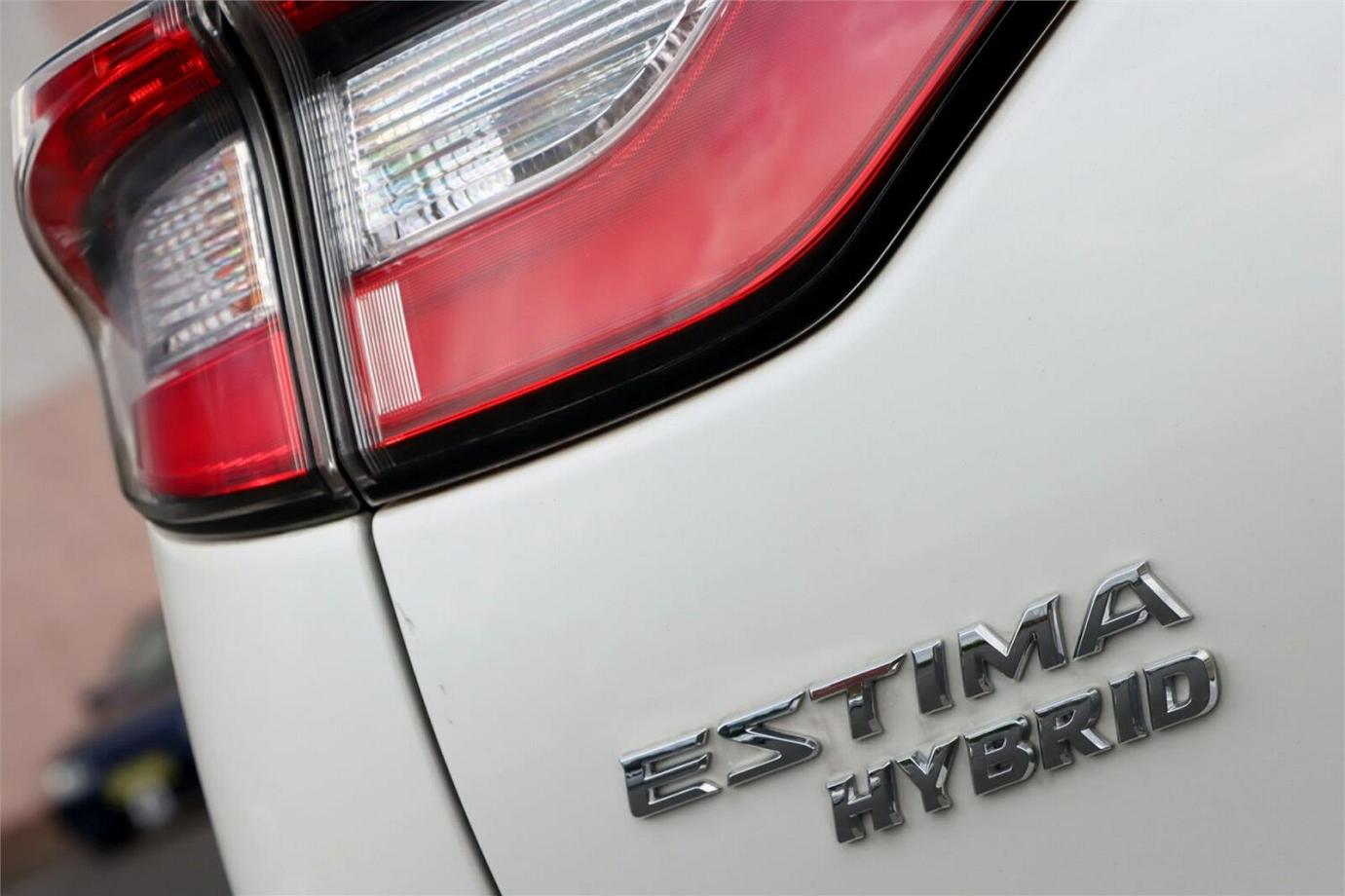 2016 Toyota Estima Aeras Premium (hybrid)-7
