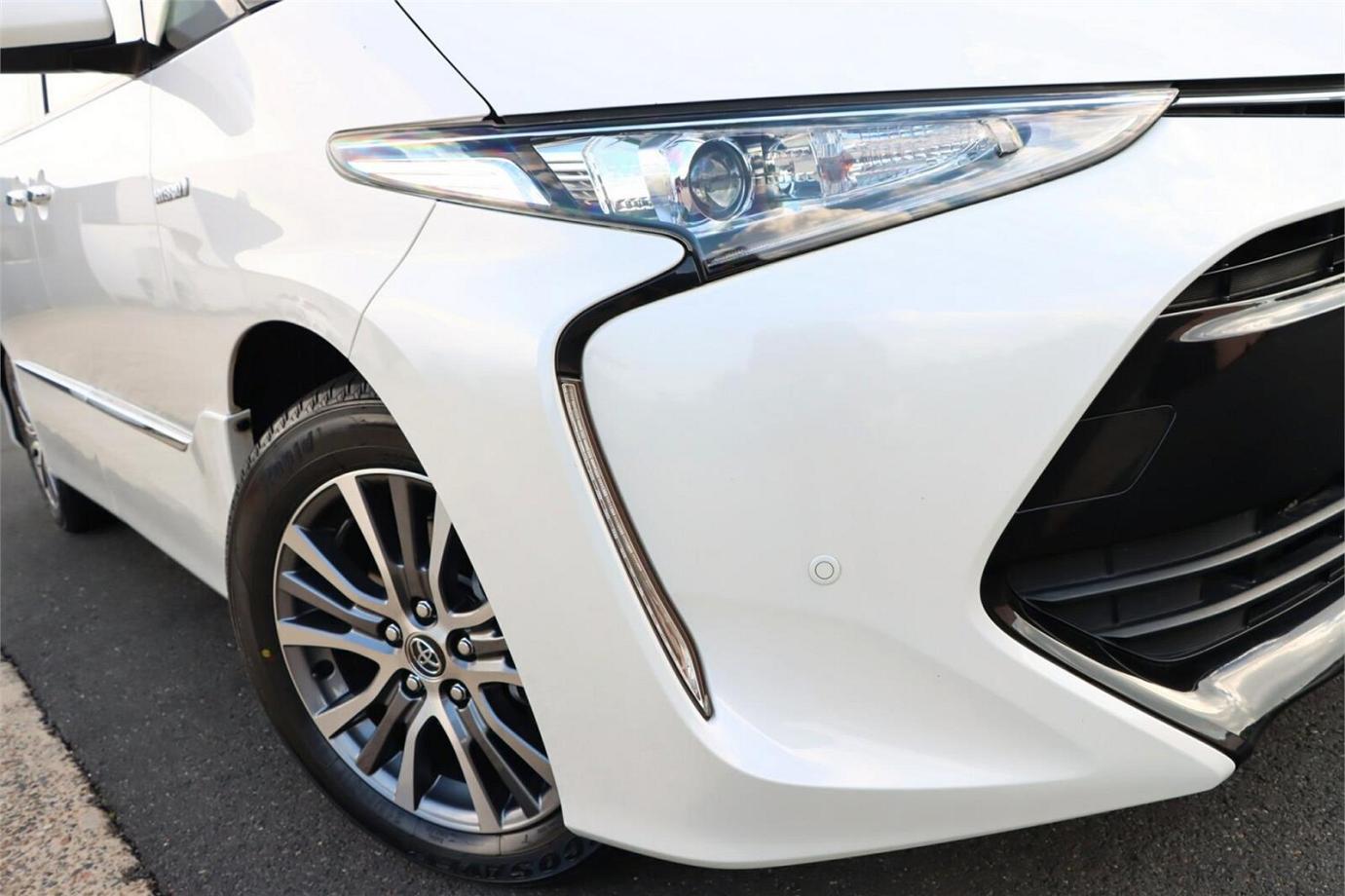 2016 Toyota Estima Aeras Premium (hybrid)-9