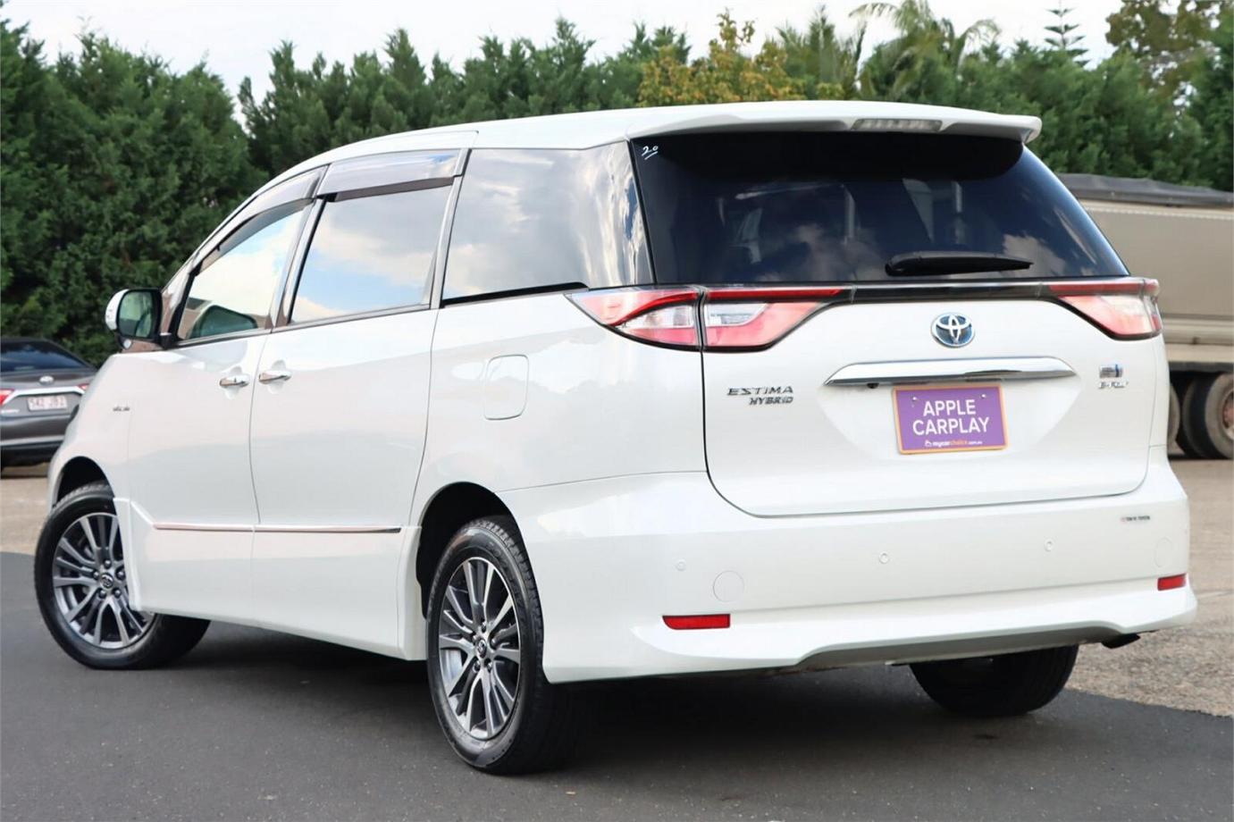 2016 Toyota Estima Aeras Premium (hybrid)-10