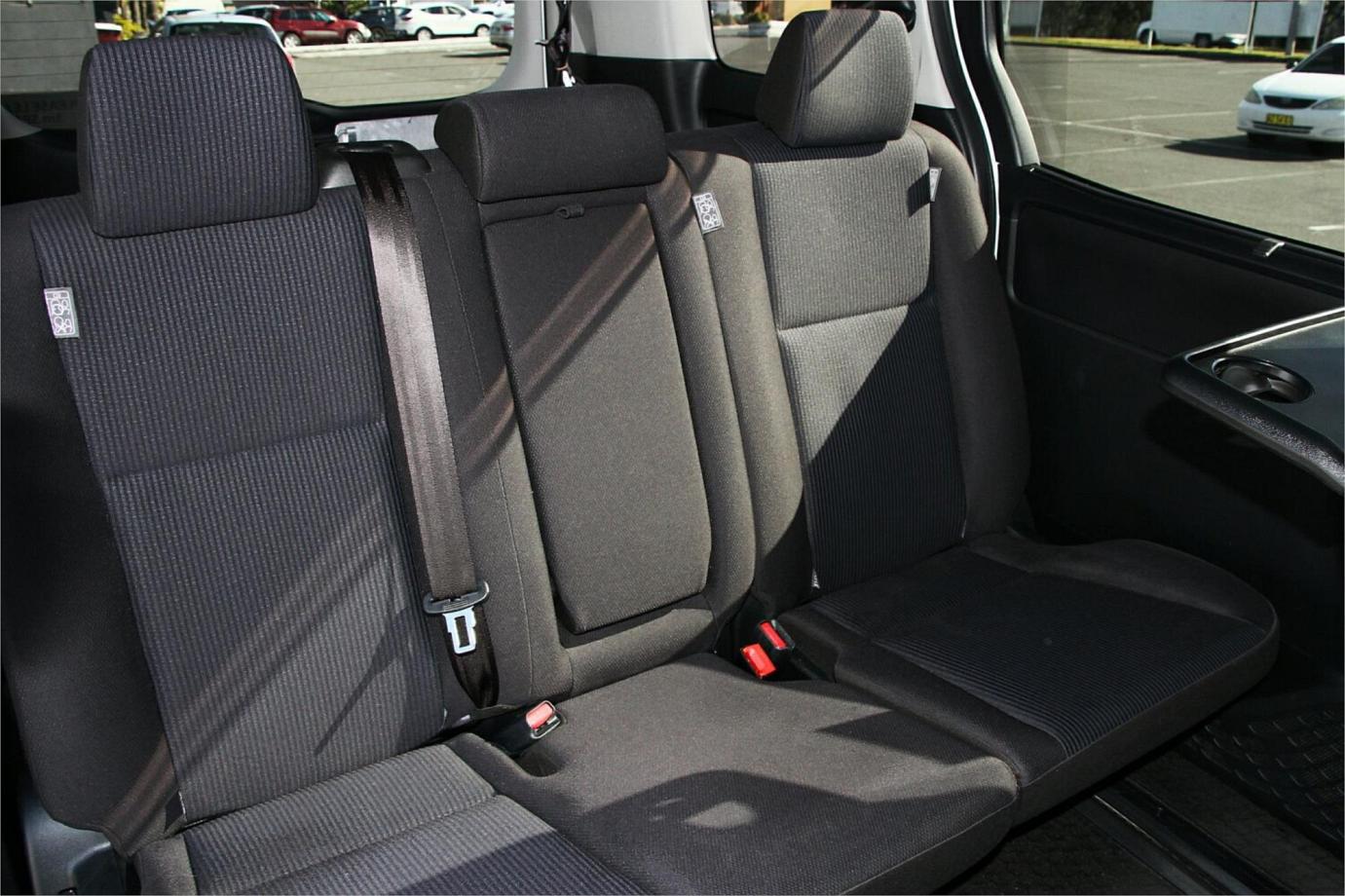 2019 Toyota Noah (welcab)-3