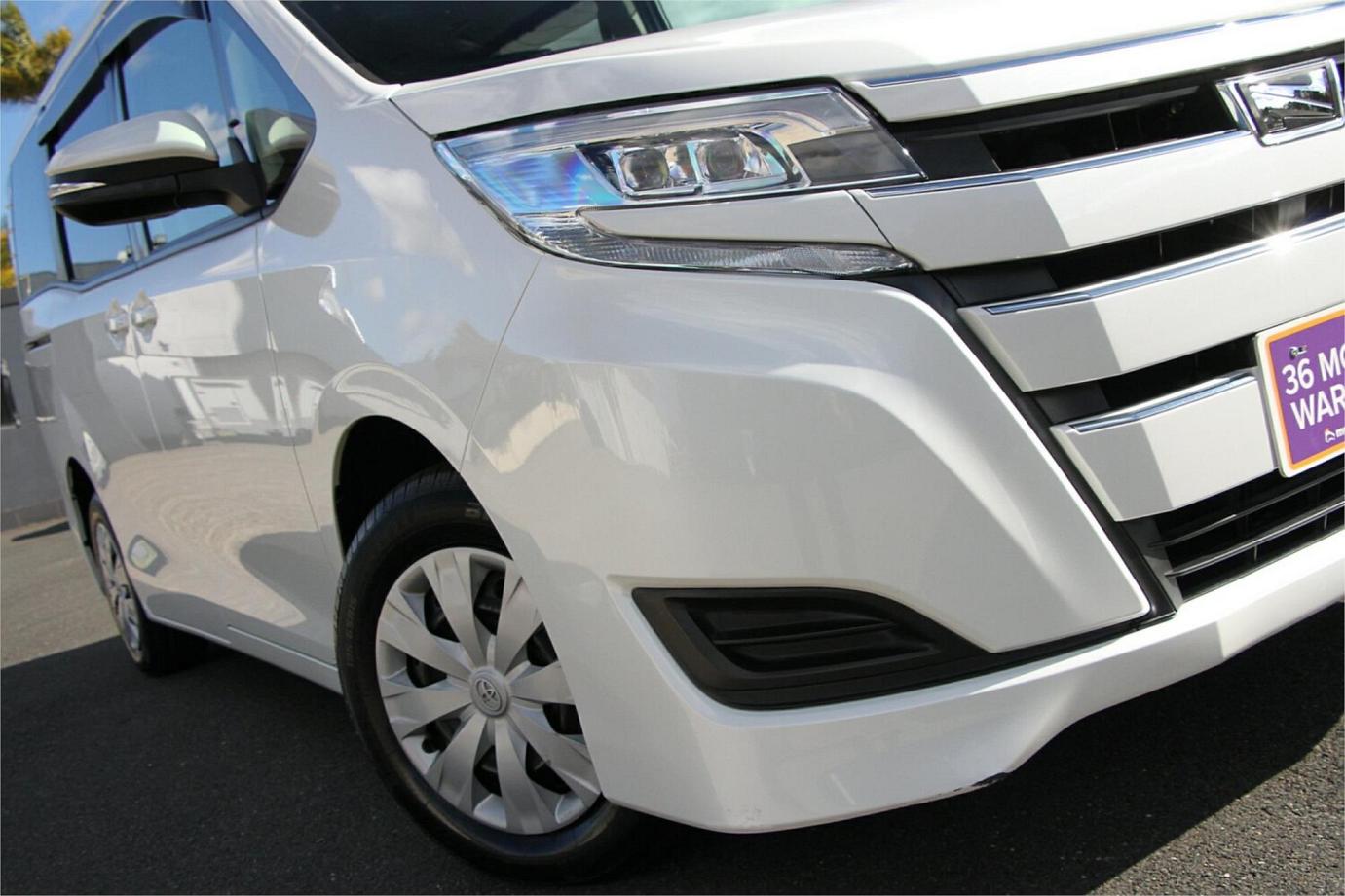 2019 Toyota Noah (welcab)-12