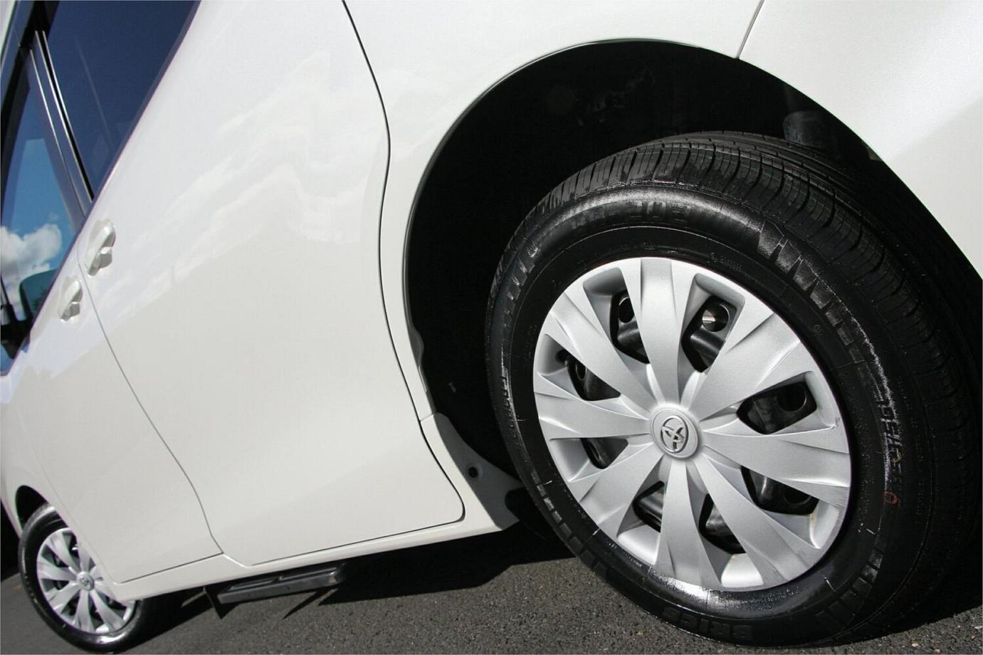 2019 Toyota Noah (welcab)-24