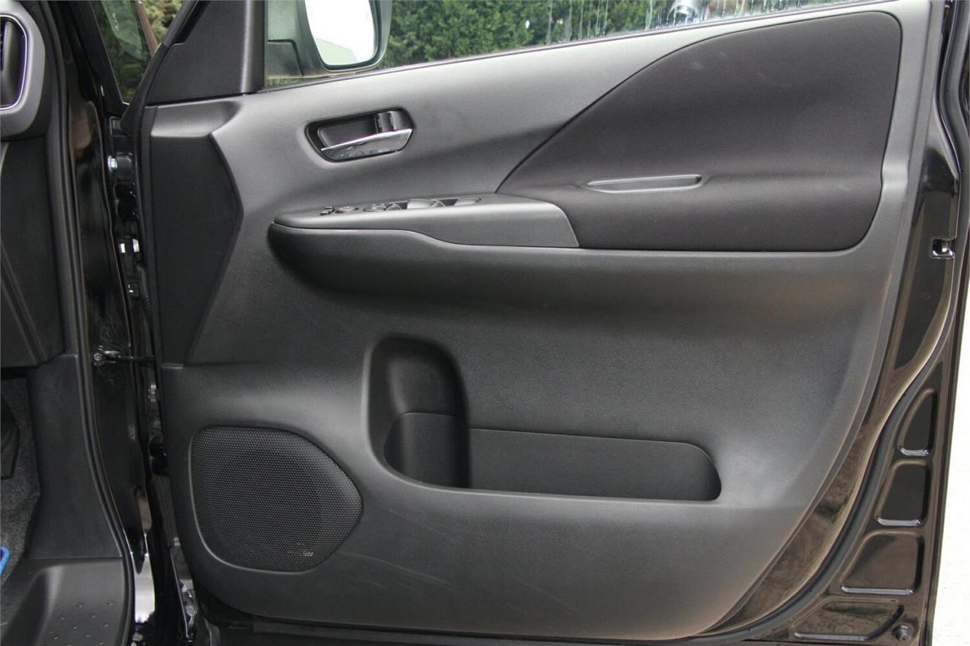 2019 Nissan Serena E- Power (highway Star)-25
