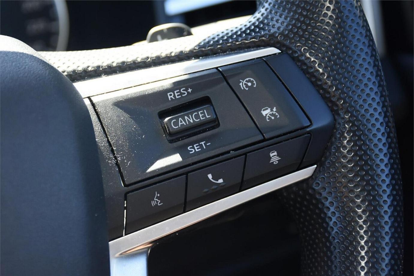 2023 Mitsubishi Outlander Es-10