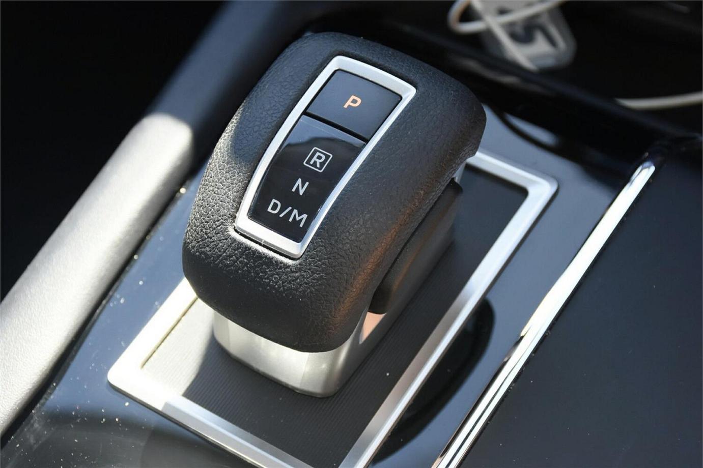 2023 Mitsubishi Outlander Es-11