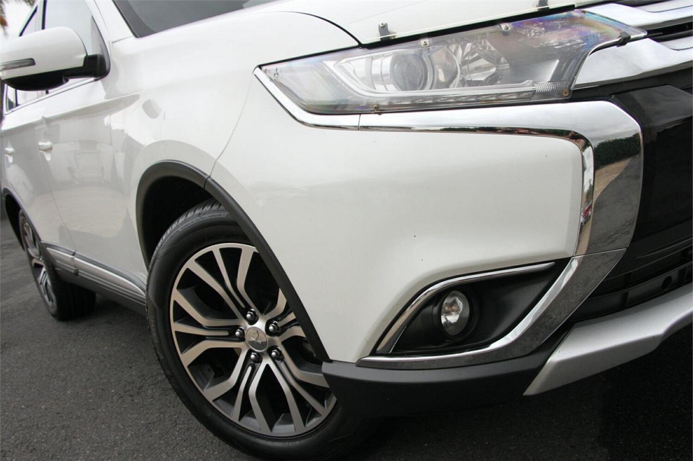 2016 Mitsubishi Outlander Ls-12