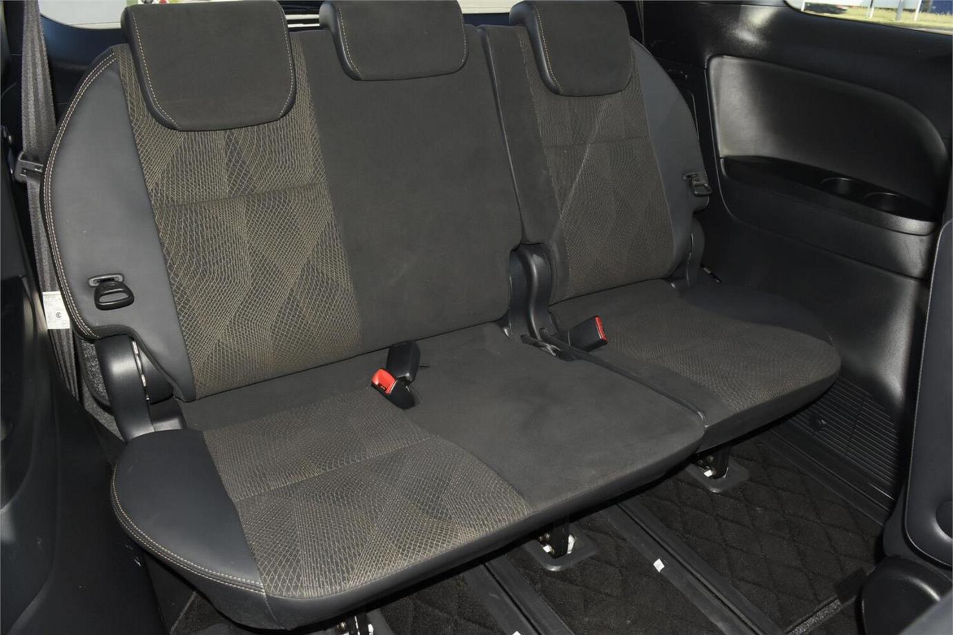 2016 Toyota Estima Aeras Premium (hybrid)-2