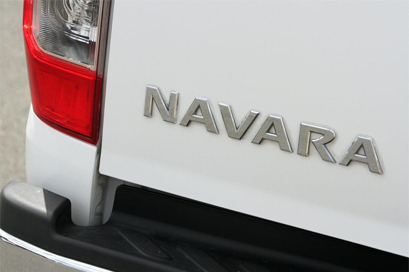 2020 Nissan Navara Sl-17
