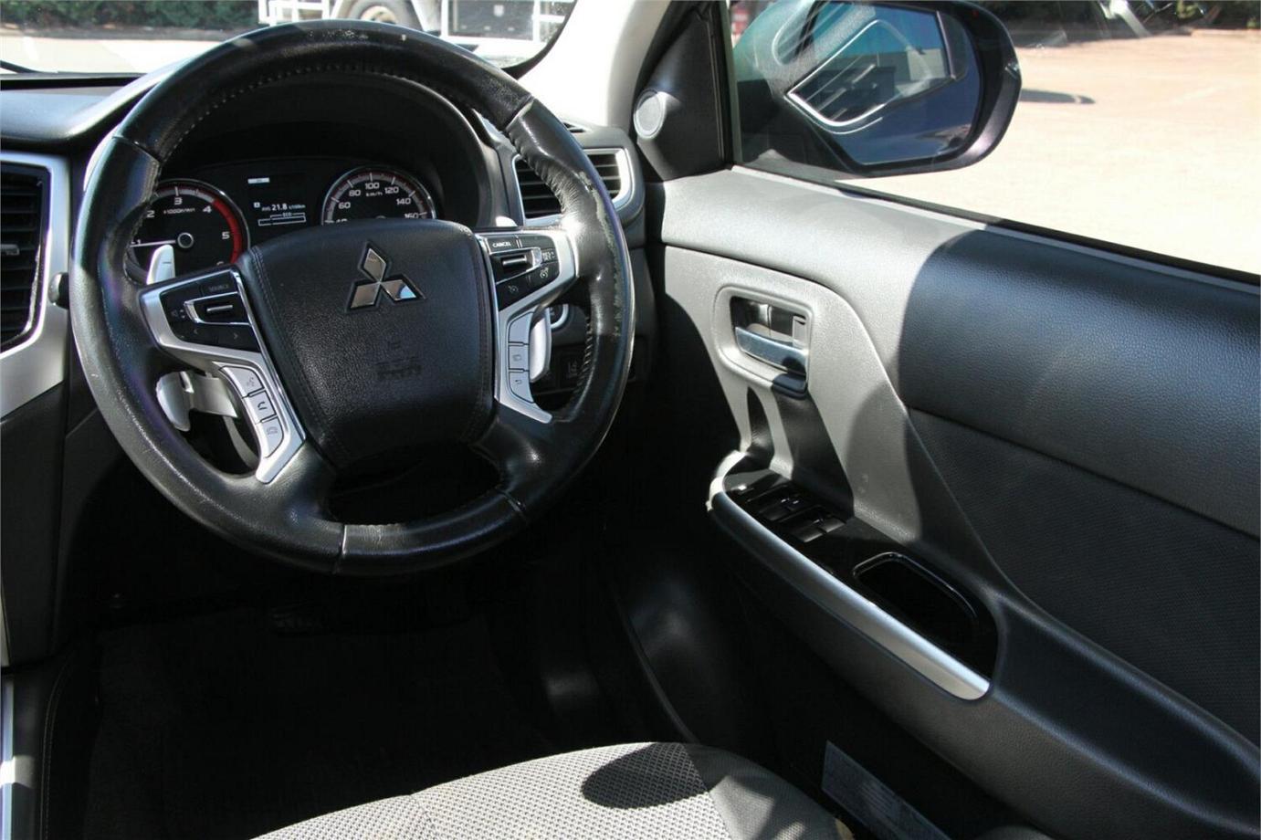 2020 Mitsubishi Triton Gls-23
