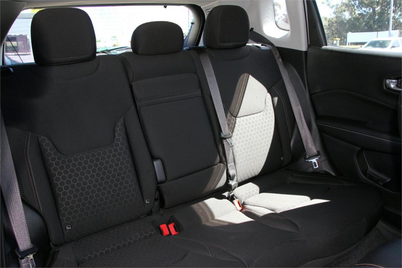 2018 Jeep Compass Sport-3