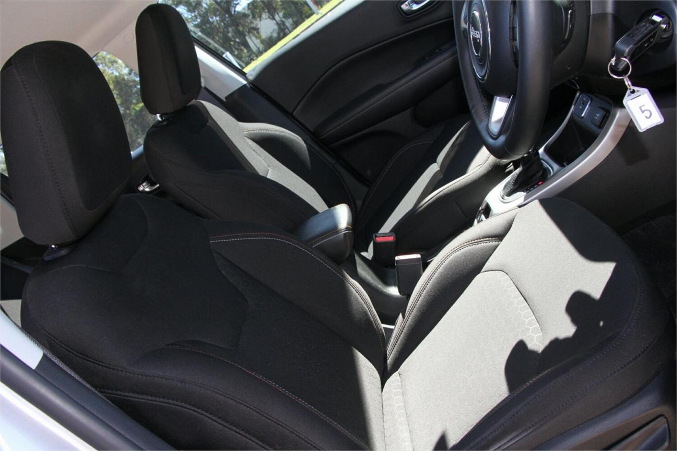 2018 Jeep Compass Sport-25
