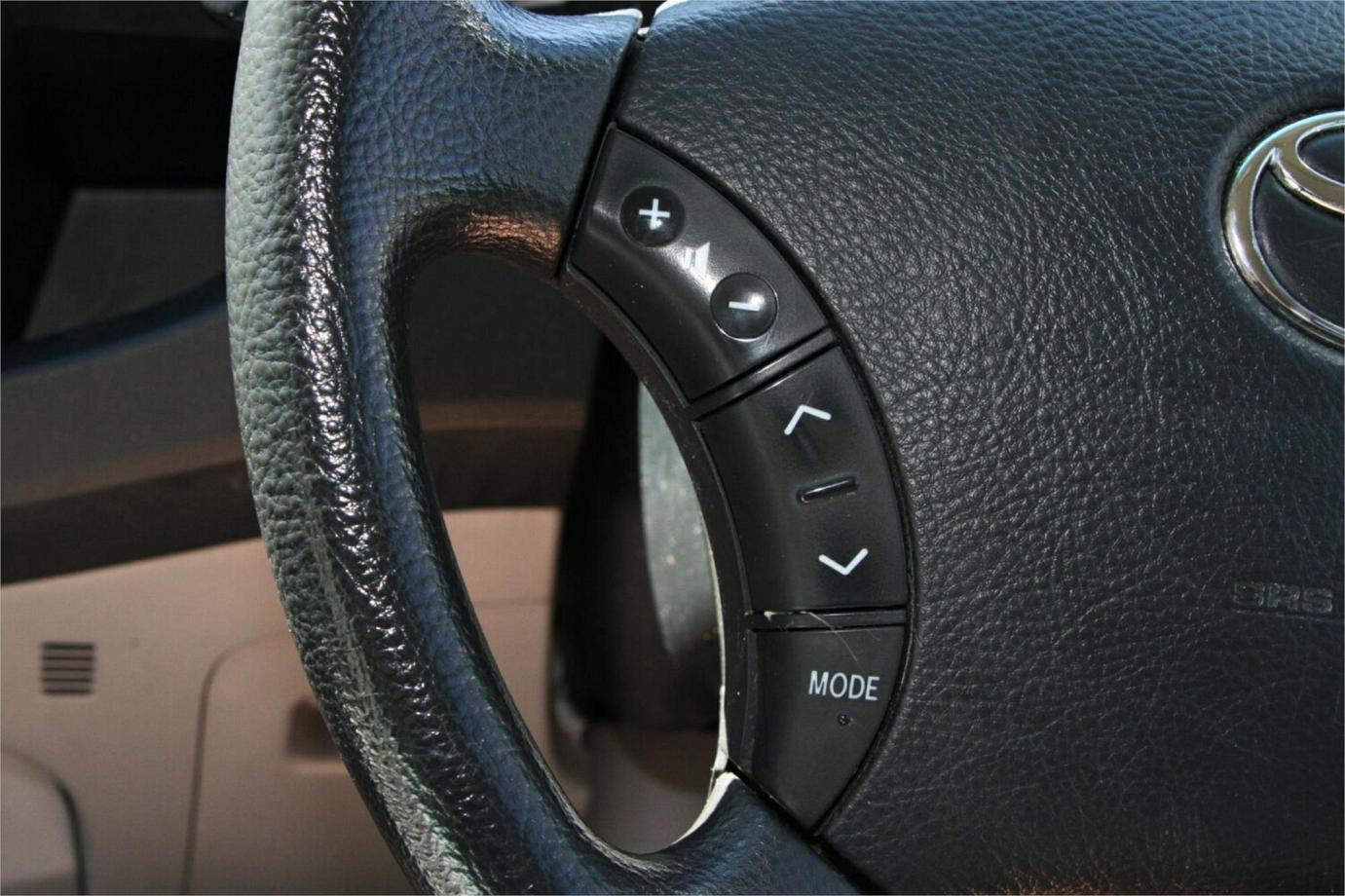 2011 Toyota Hilux Sr-8