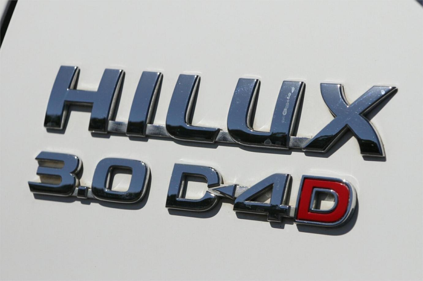 2011 Toyota Hilux Sr-18