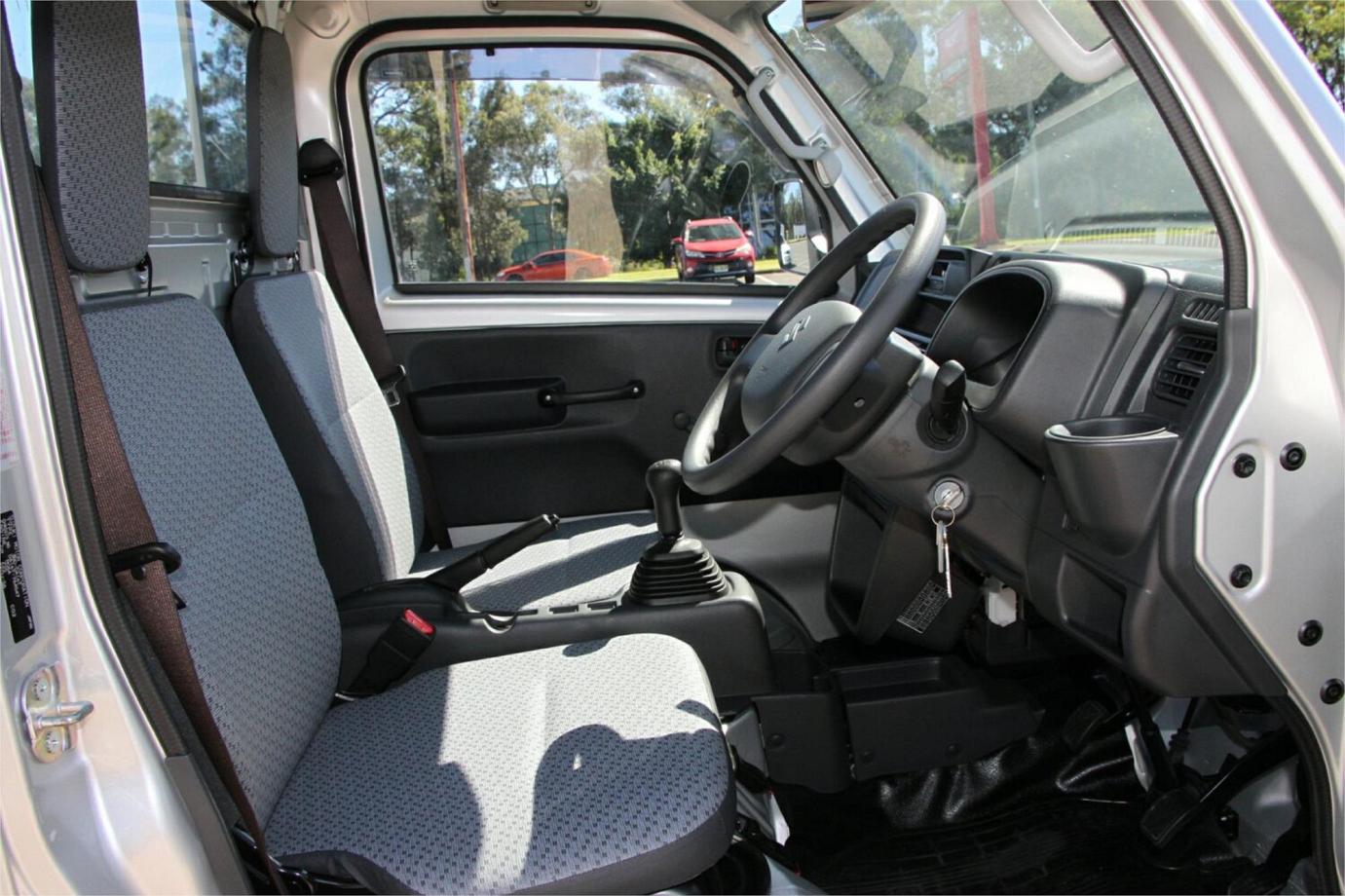 2023 Suzuki Carry Kc-24