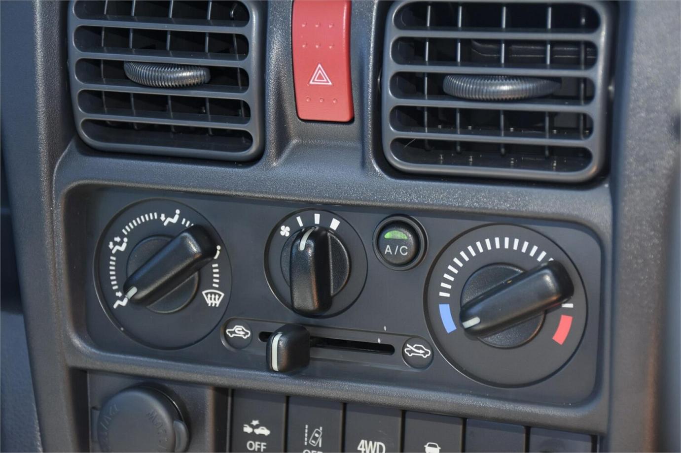 2022 Suzuki Carry Kc Special-4