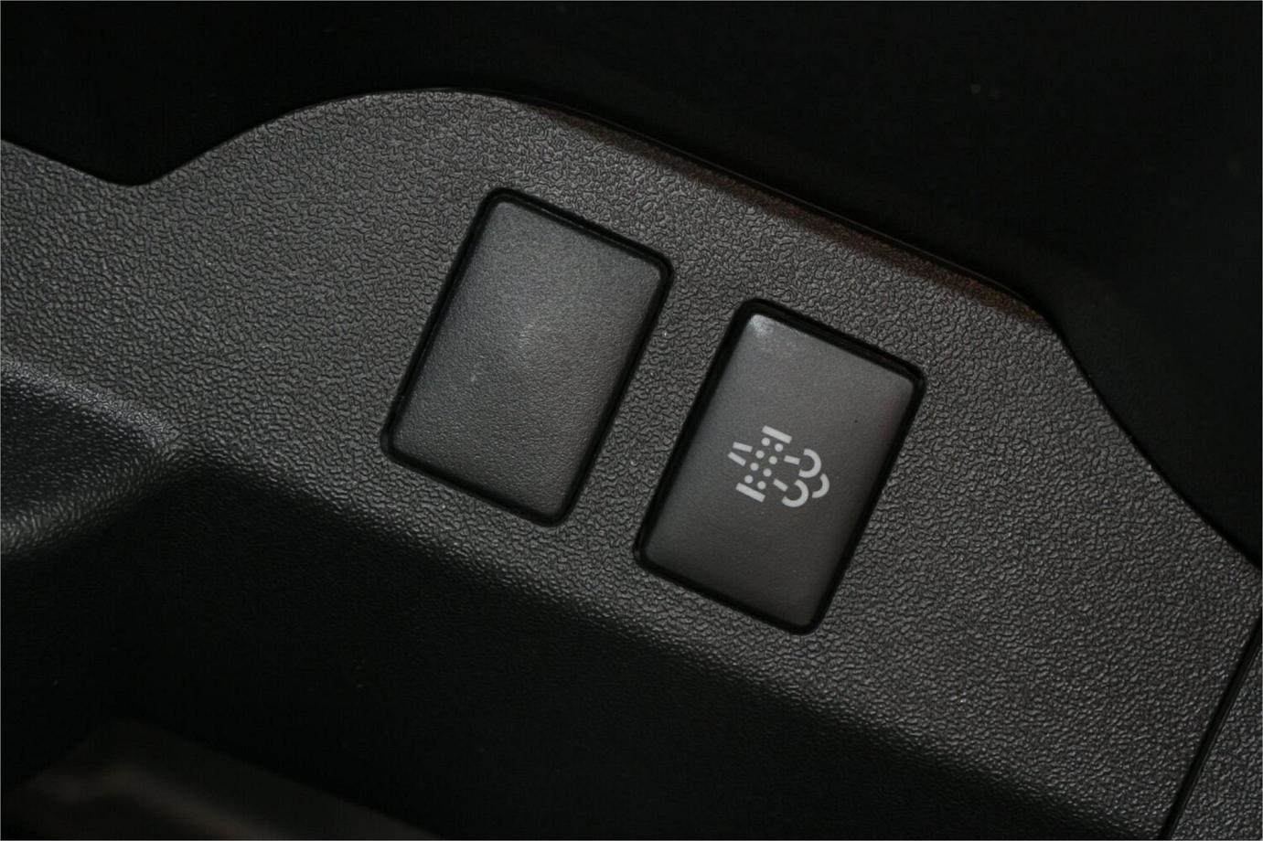 2019 Toyota Hiace-11