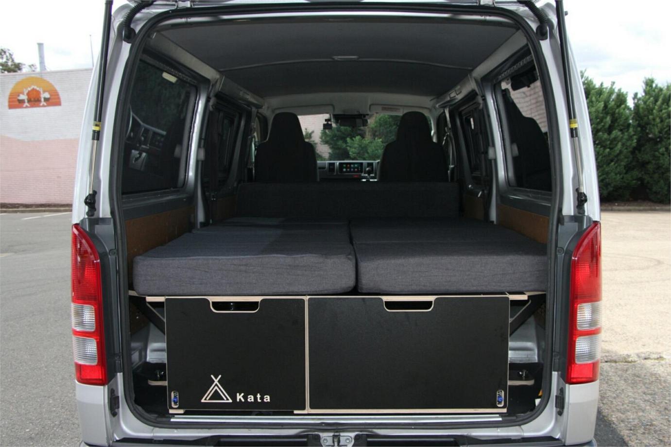 2019 Toyota Hiace-14