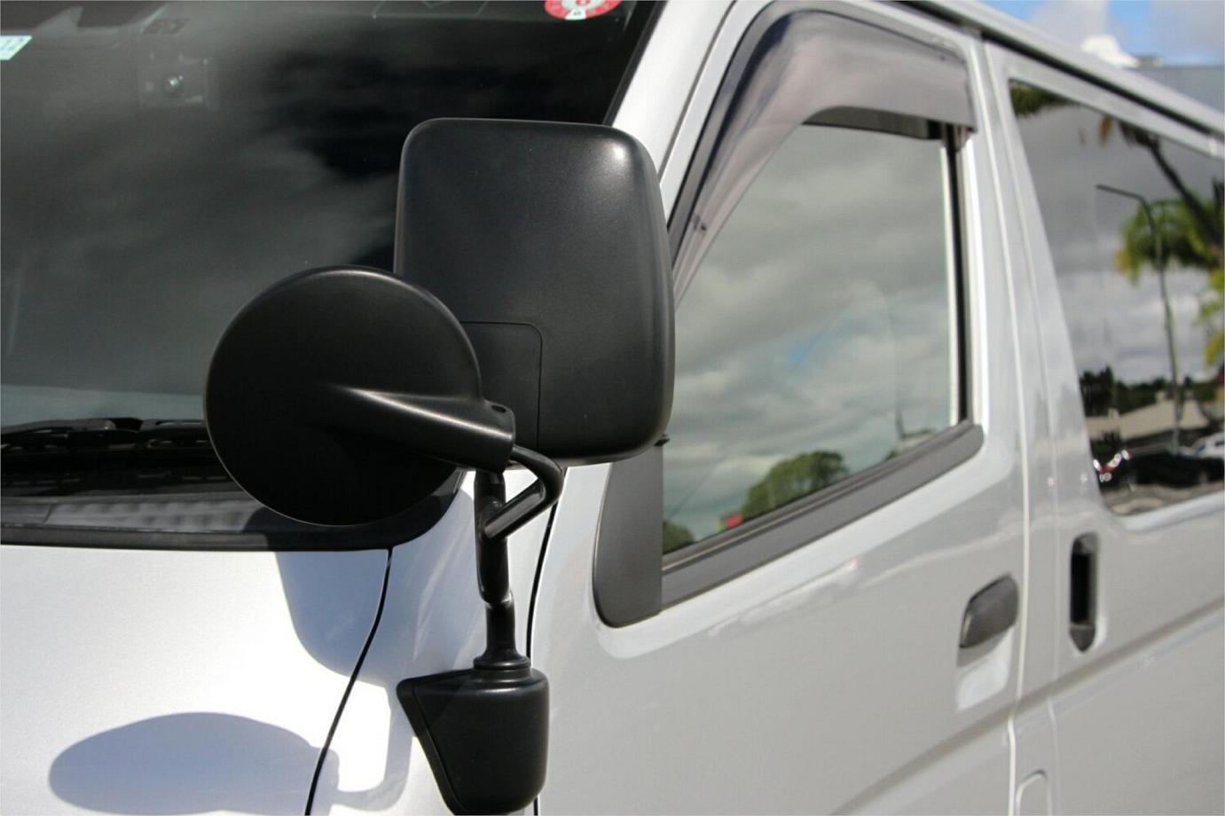 2019 Toyota Hiace-17