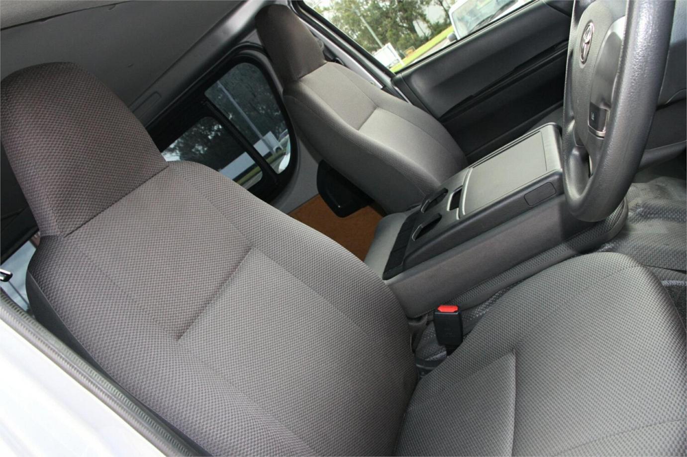 2019 Toyota Hiace-29