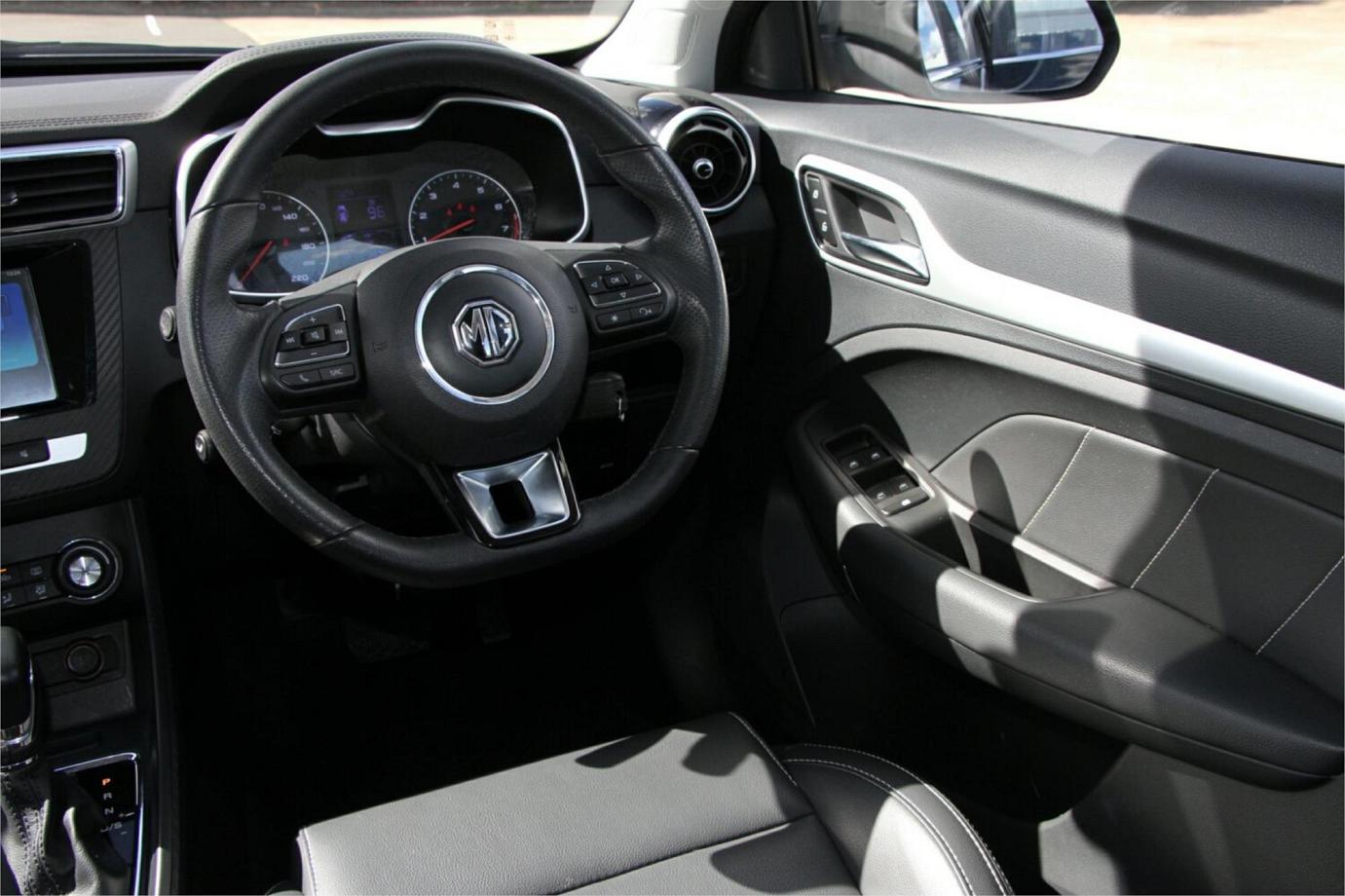 2022 Mg Zs Excite-23
