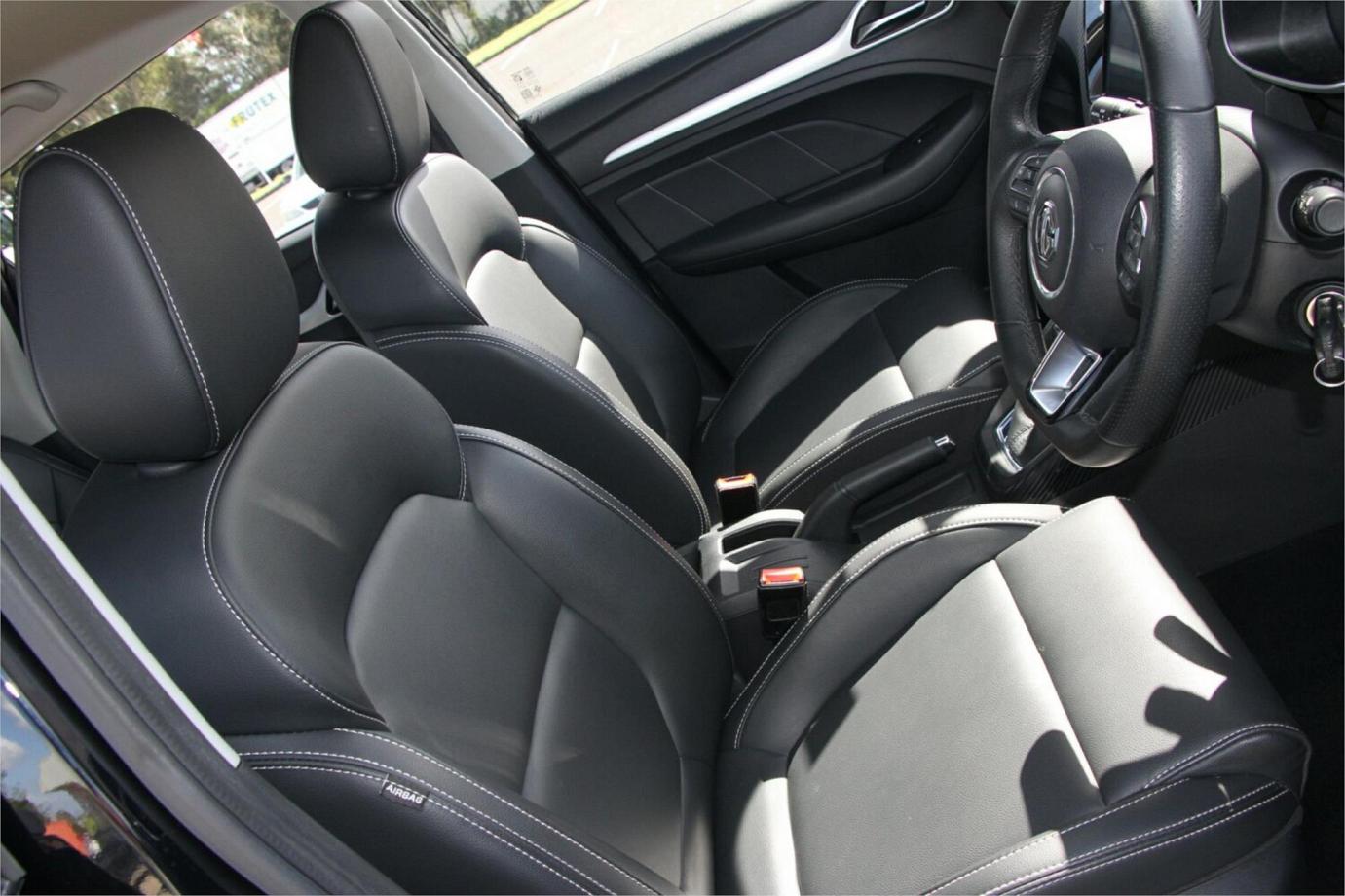2022 Mg Zs Excite-25