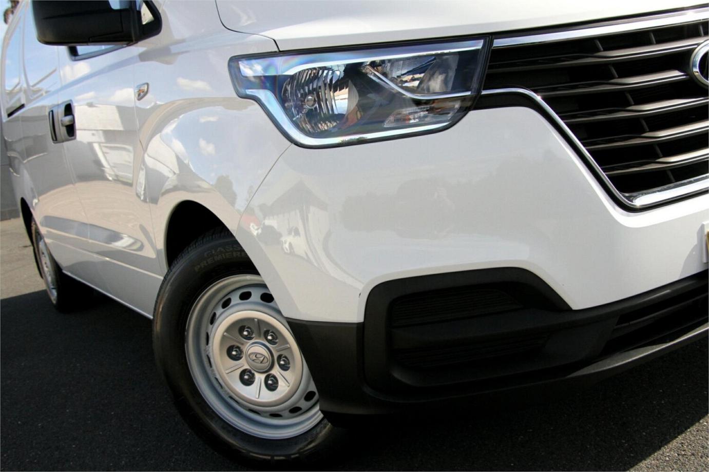 2018 Hyundai Iload-12
