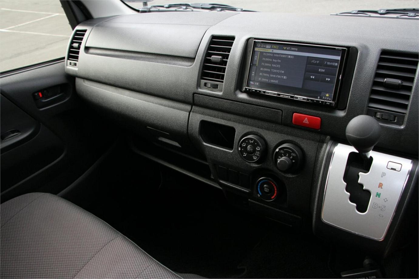 2020 Toyota Hiace Dx (camper Kit)-11