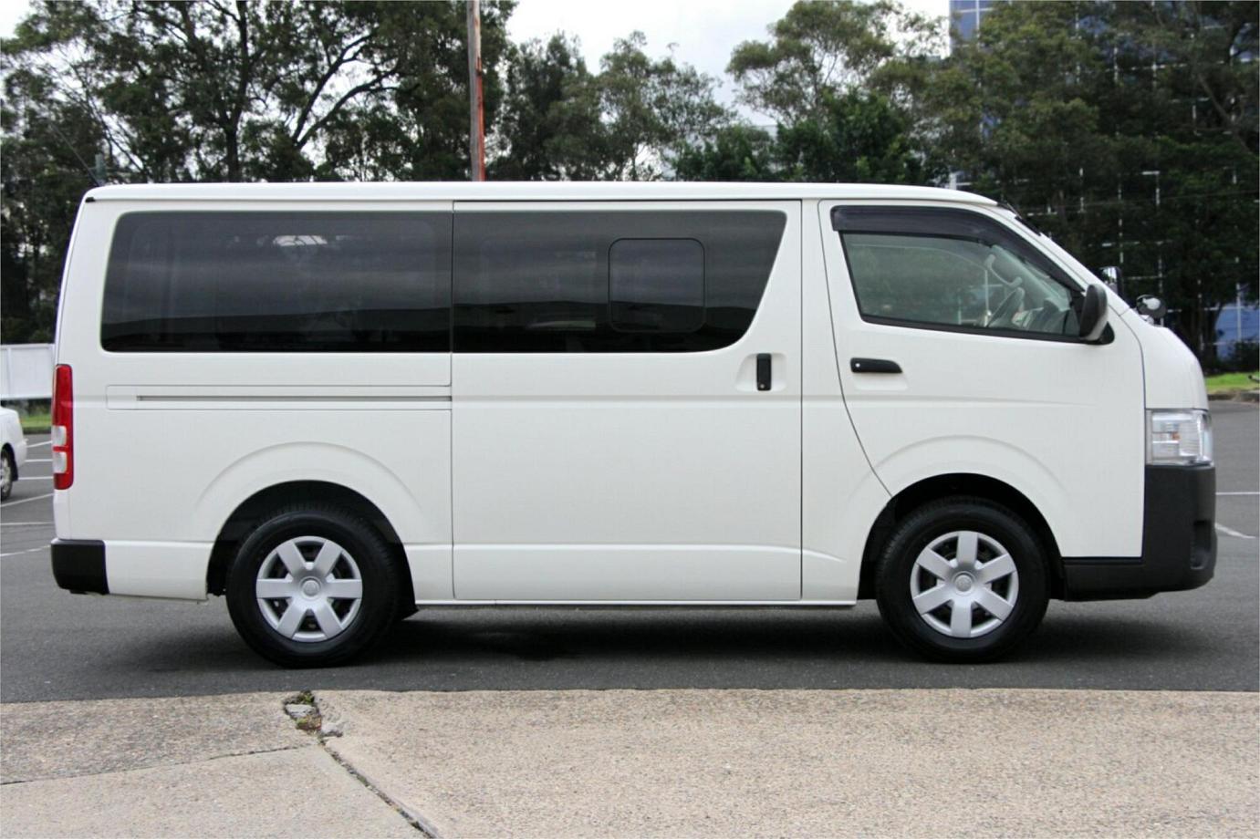 2020 Toyota Hiace Dx (camper Kit)-13