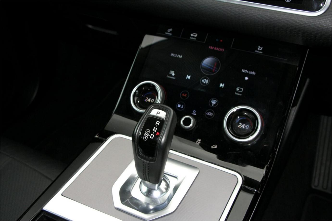 2019 Land Rover Range Rover Evoque D180 S-9