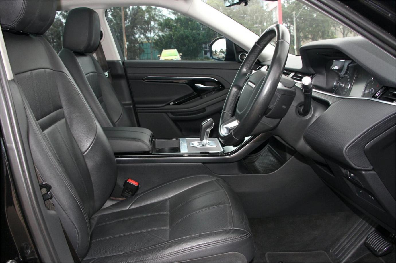 2019 Land Rover Range Rover Evoque D180 S-24