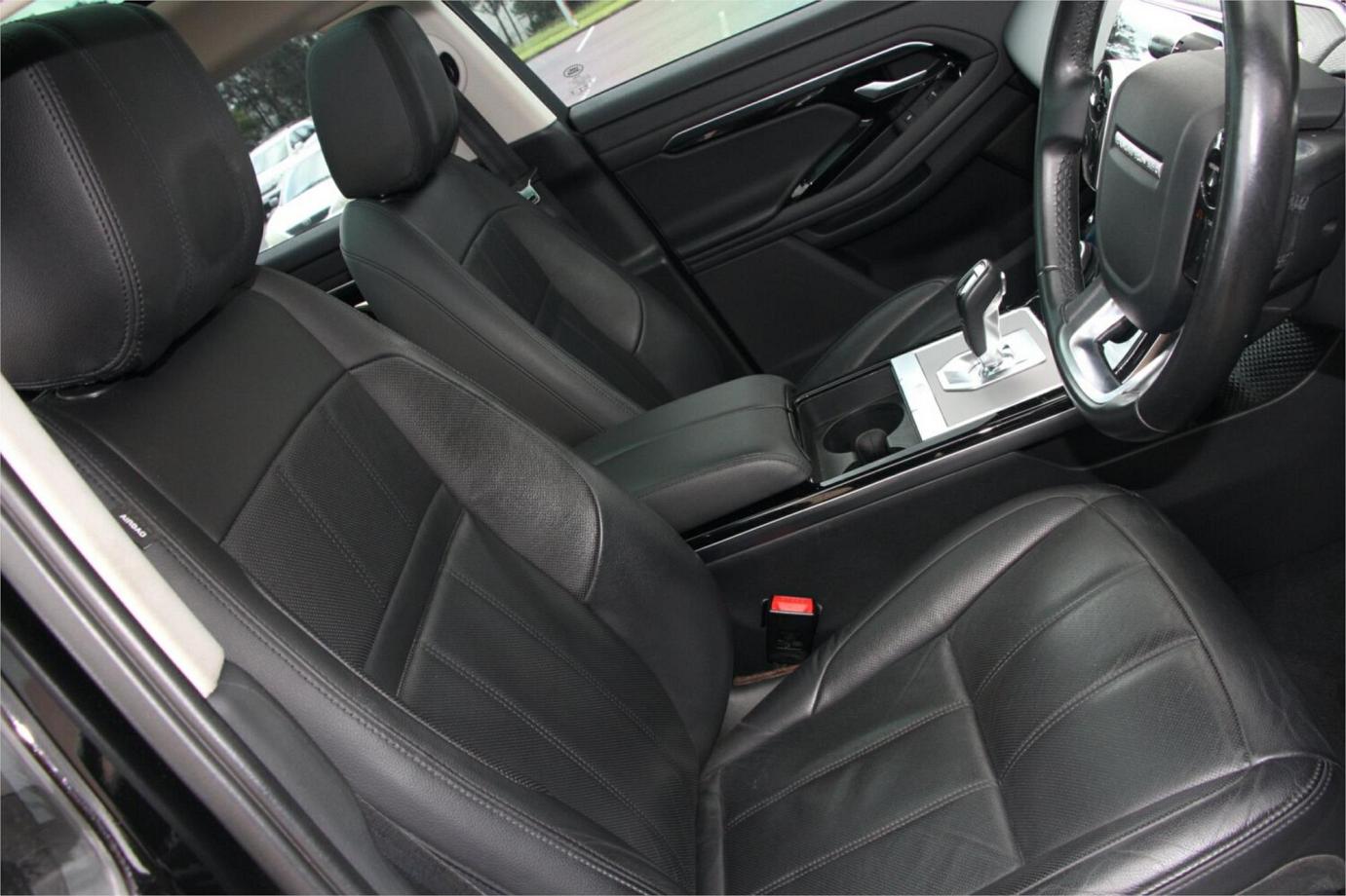 2019 Land Rover Range Rover Evoque D180 S-25