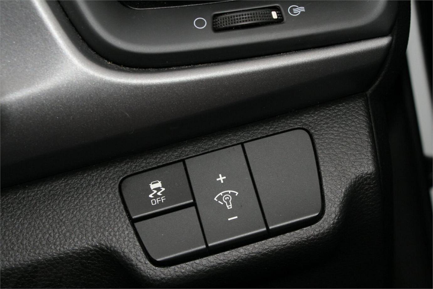 2022 Kia Rio S-10