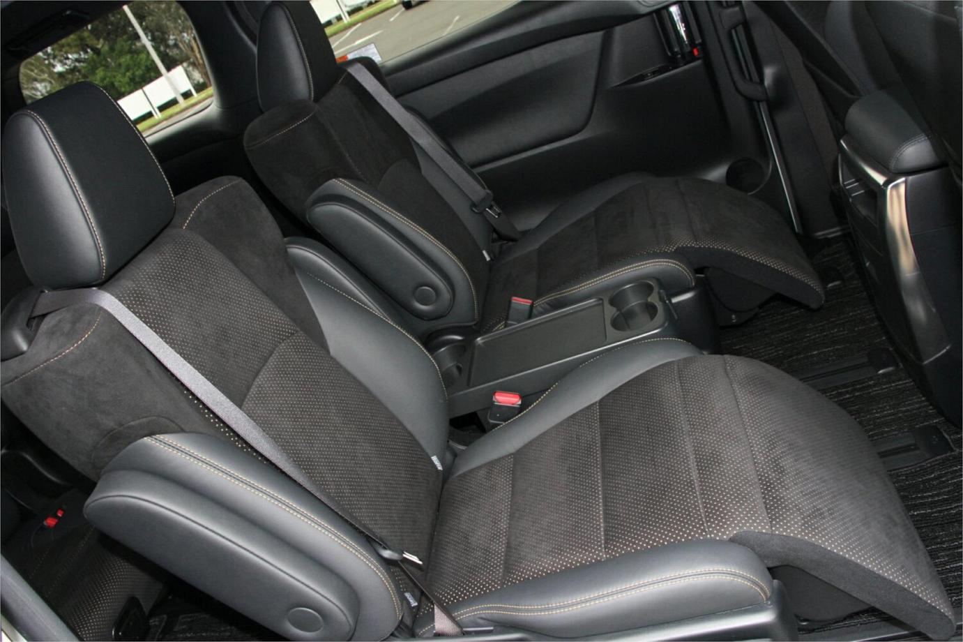 2020 Toyota Vellfire Z (hybrid)-2