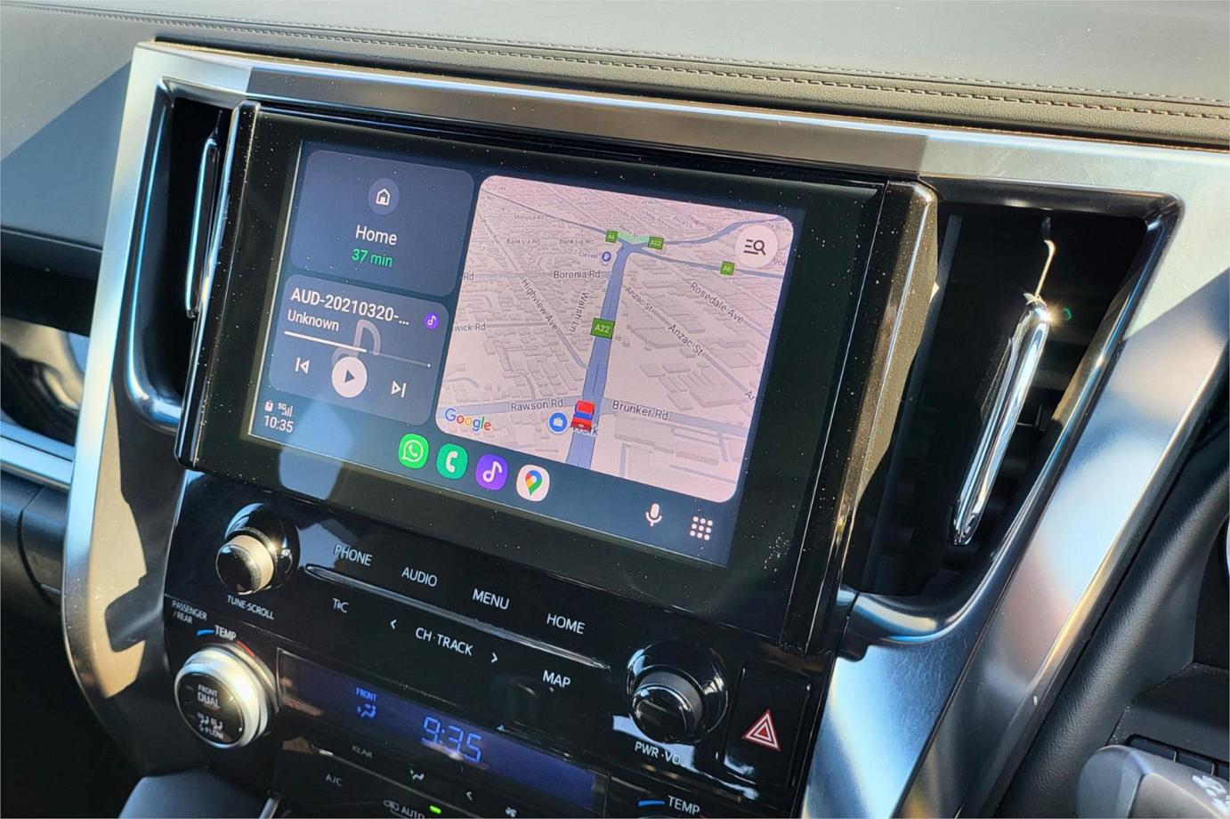 2020 Toyota Vellfire Z (hybrid)-6