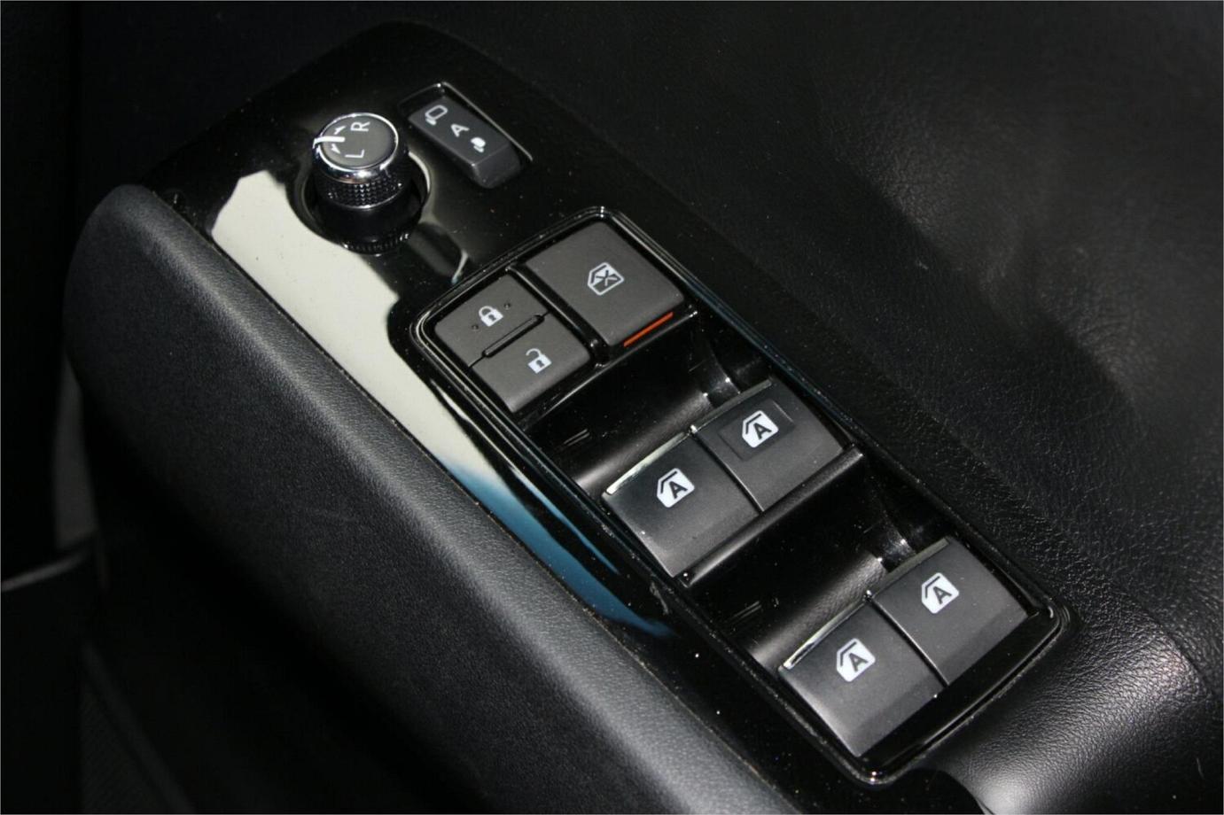 2020 Toyota Vellfire Z (hybrid)-11