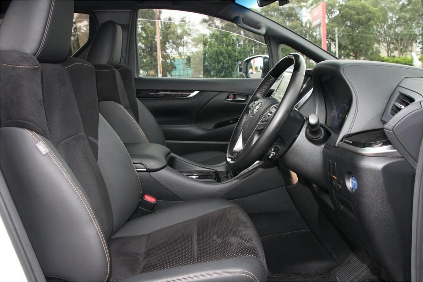 2020 Toyota Vellfire Z (hybrid)-25