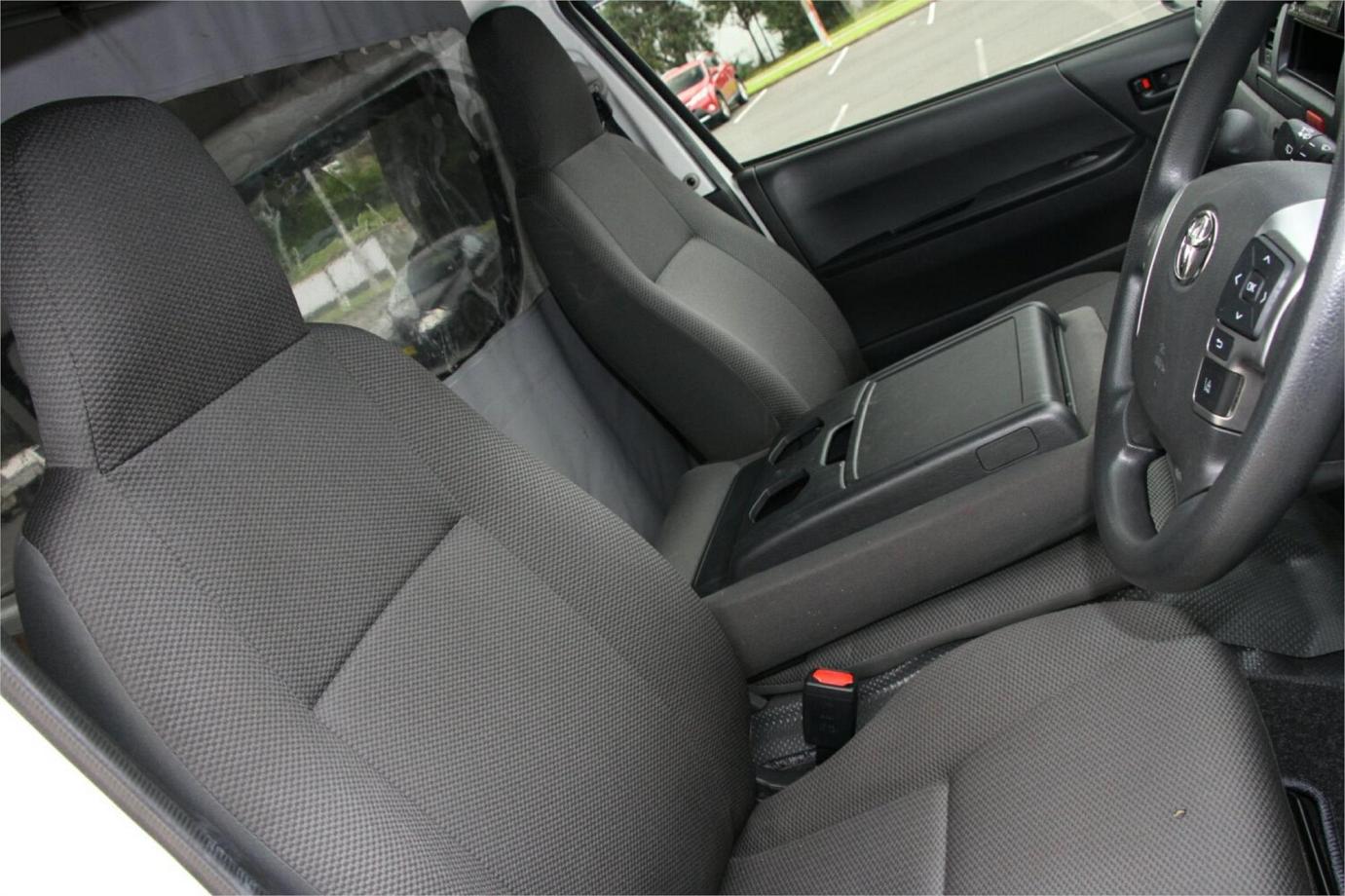 2021 Toyota Hiace Dx (camper Kit)-2