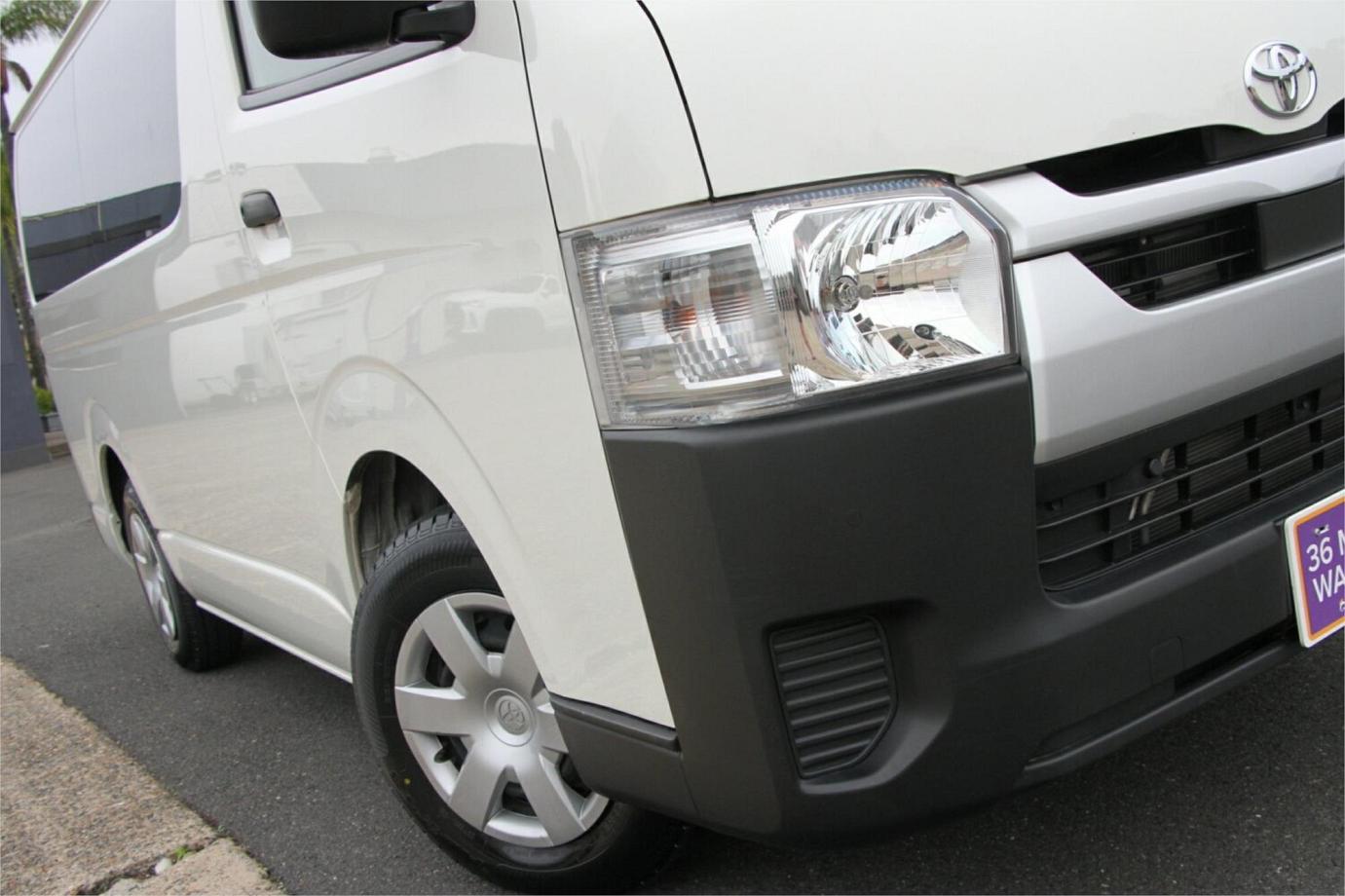 2021 Toyota Hiace Dx (camper Kit)-12