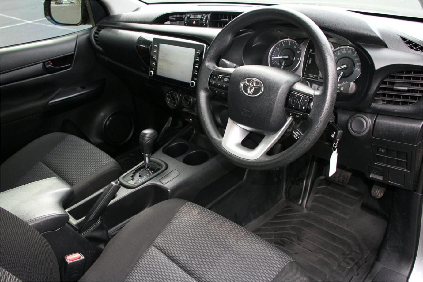 2021 Toyota Hilux Workmate-22