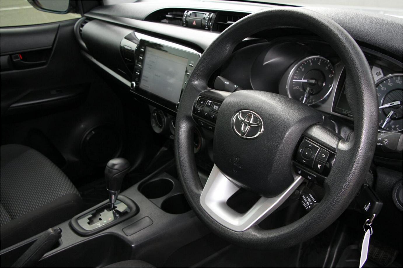 2021 Toyota Hilux Workmate-23