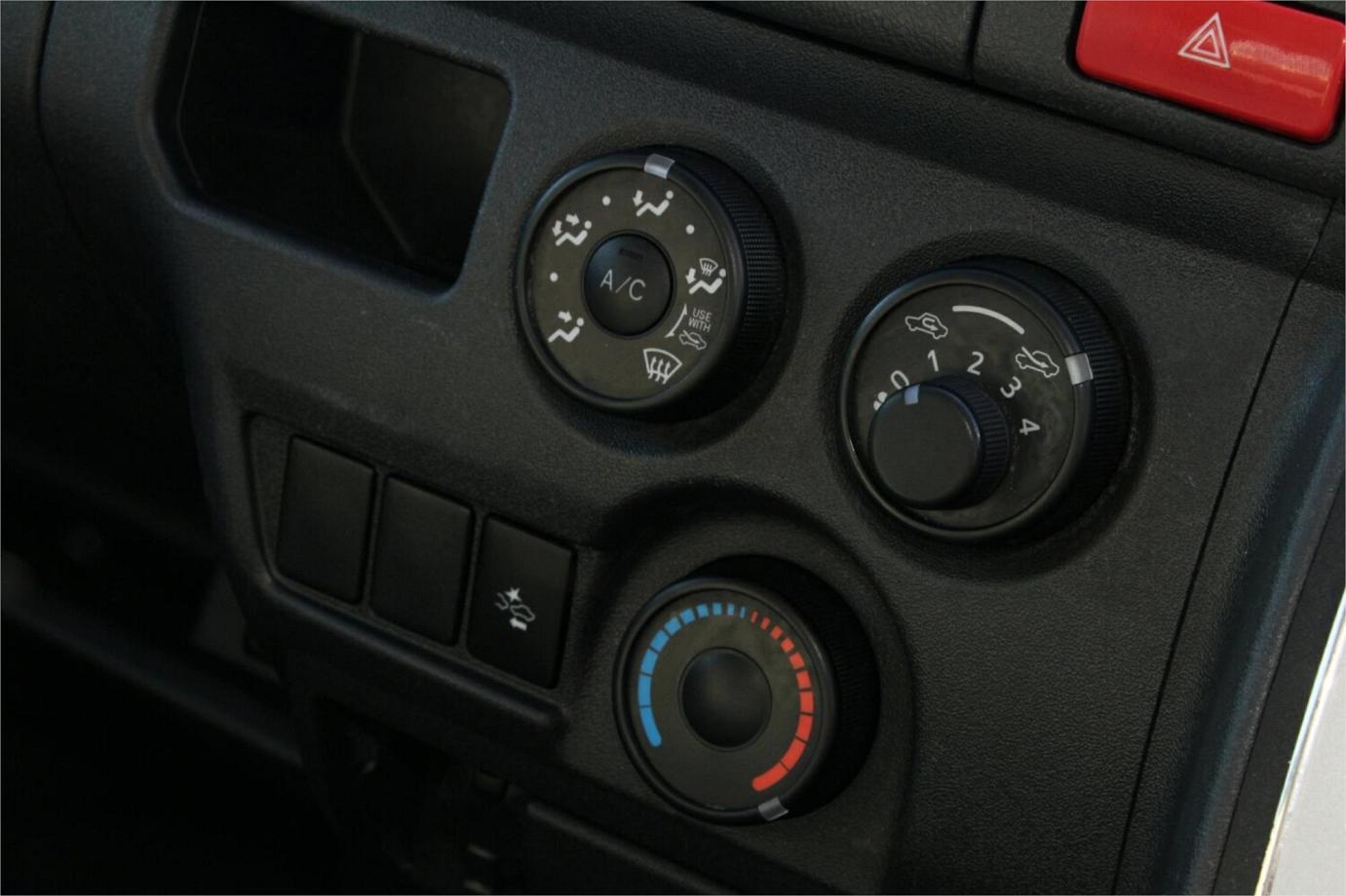 2020 Toyota Hiace Dx (camper Kit)-5