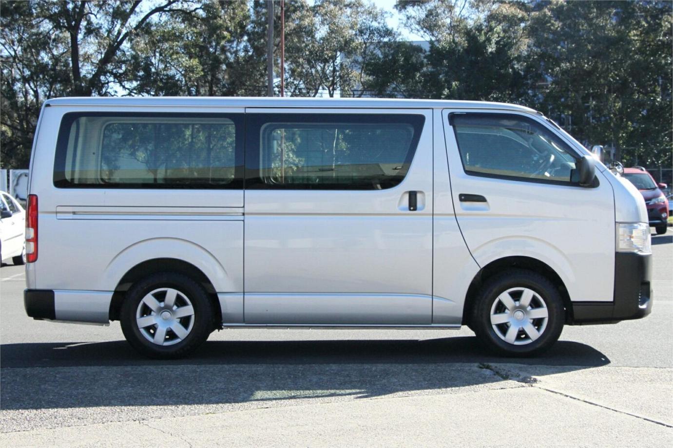 2020 Toyota Hiace Dx (camper Kit)-11