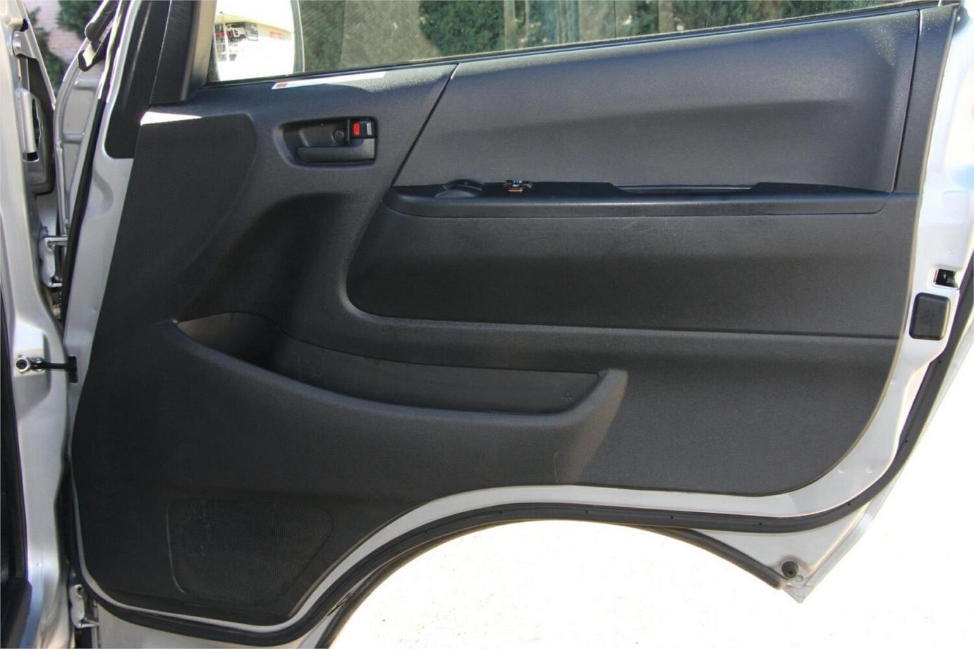 2020 Toyota Hiace Dx (camper Kit)-21