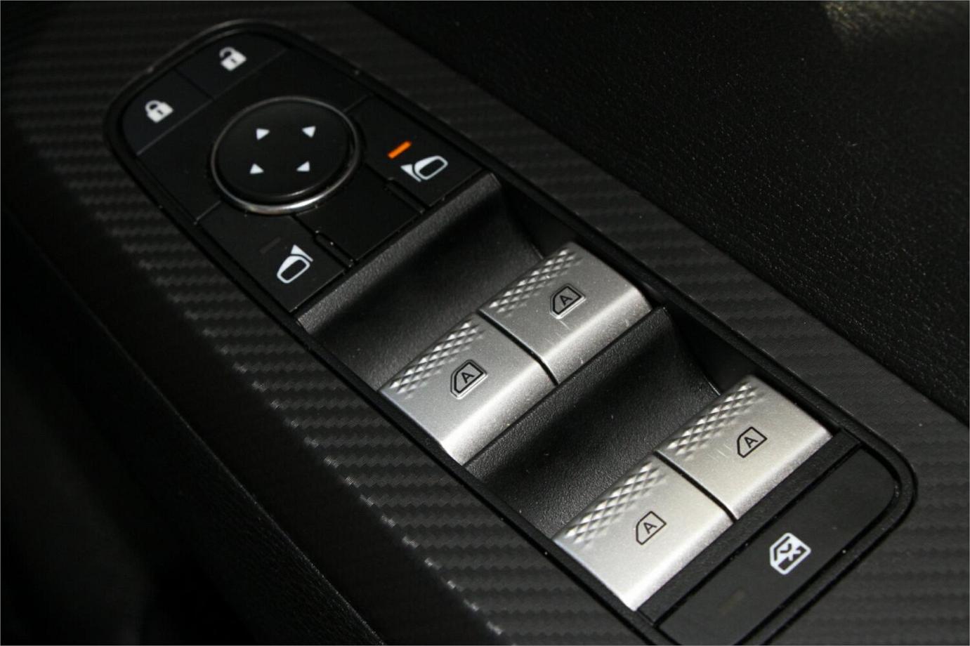 2023 Mitsubishi Outlander Es-11