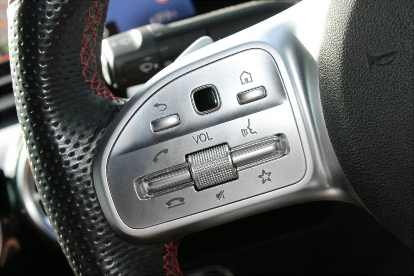 2019 Mercedes-benz A-class A200-8